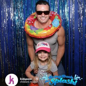 Meet your Posher, Adam